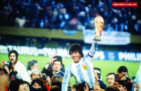 Argentina 1978 – Mondiali: Le misteriose fasce nere alla base dei pali